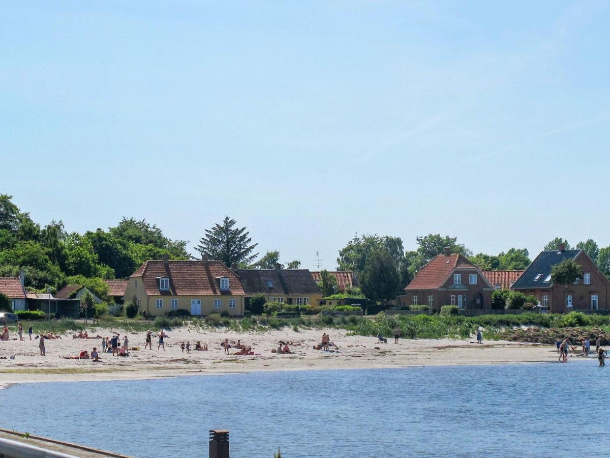 4 Person Holiday Home In Bandholm Bagian luar foto