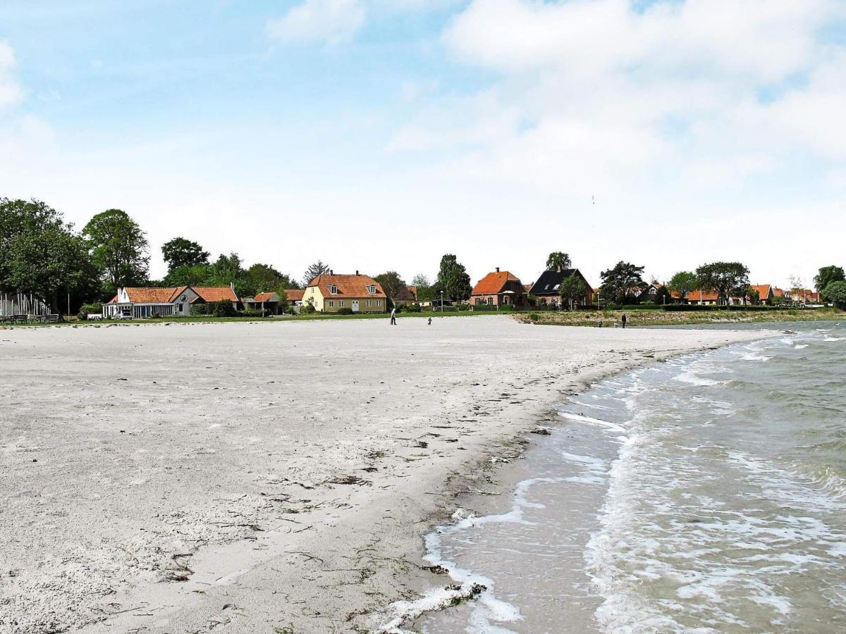 4 Person Holiday Home In Bandholm Bagian luar foto